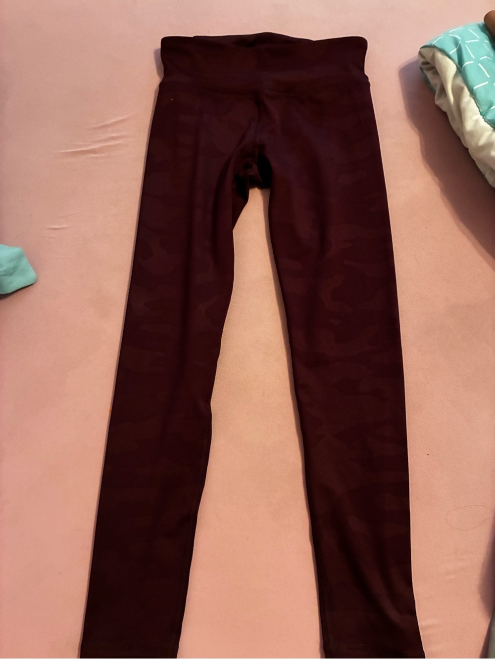 Old Navy Girls' Dark Burgundy Camo Leggings